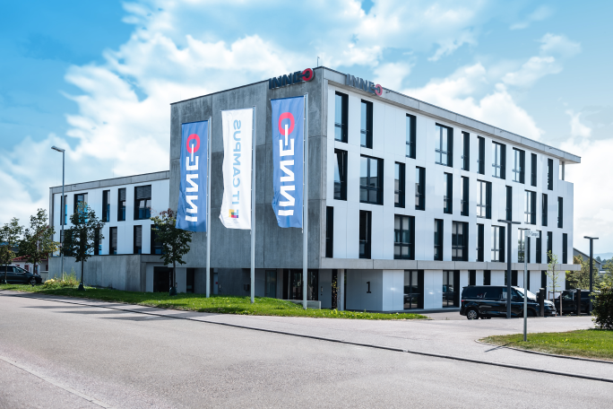 Mitarbeiter (m/w/d) für Kantinenausgabe und Hauswirtschaft, 1. Bild